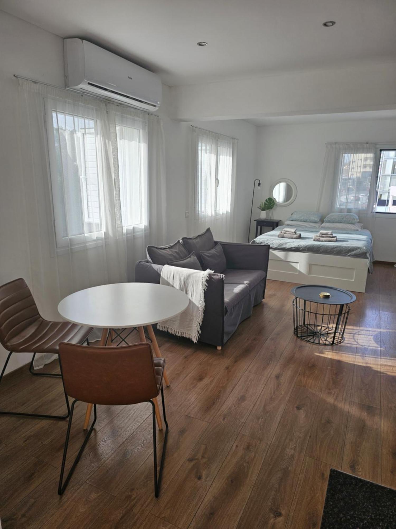 City Center Apartments Paphos Luaran gambar